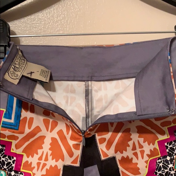 ANTHROPOLOGIE FLYING TOMATO KALEIDOSCOPE SHORTS - Picture 4 of 7